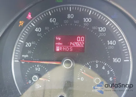 2006 Volkswagen New Beetle 2.5 из США, поврежденный, VIN 3VWRF31Y76M306837